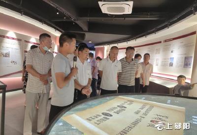 杨溪铺卫生院创新开展主题党日活动