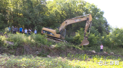 【下基层 察民情 解民忧 暖民心】谭山镇金家村：村里开修机耕路 村民致富有门路 