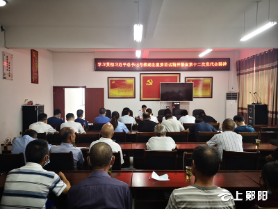 区自然资源和规划局深入基层解民难