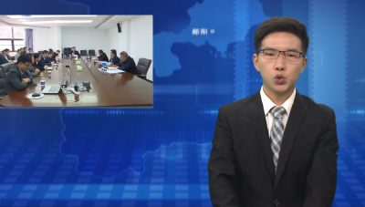 梅华主持召开青年商会座谈会