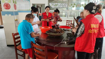 郧阳区青山镇：浓浓粽叶香 暖暖端午情