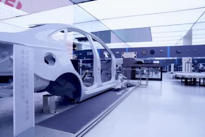 武汉科创逐浪高：一束光照亮大产业，“中国大脑”提升中国制造#奋进中国大江澎湃