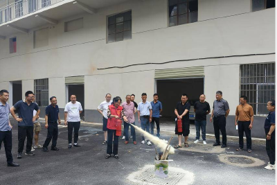 郧阳区城关镇兴郧路社区：防患于未然 护苗防溺险