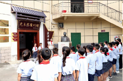 铭记历史 缅怀先烈 | 以歌铸碑，《黄河大合唱》奏响抗战最强音