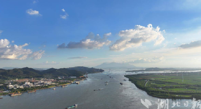 长江处处江豚湾