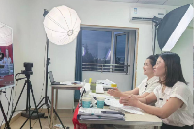 “头雁”触网 振翅领飞 ——解码恩施市七里坪街道“年轻干部直播练兵计划”的干部淬炼之路