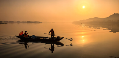 美丽中国｜日出日落画江城 杳杳长空敛云烟