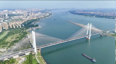 荆州港，正式迈入“亿吨大港”时代！