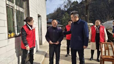 郧阳区残联：开展困难残疾人年终慰问活动