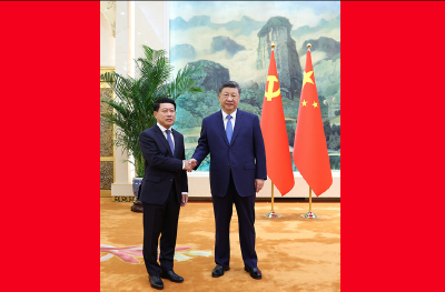 习近平会见老挝人民革命党中央总书记、国家主席特使沙伦赛
