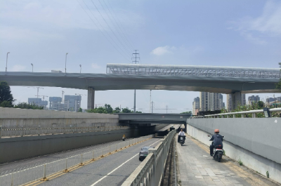 伟大征程 | “这条路未来还会宽得没边”——湖北第一条高速公路走过35年