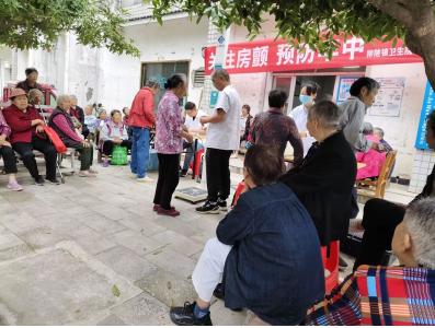 郧阳区柳陂镇卫生院开展房颤健康宣传活动