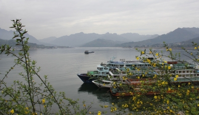 夷陵海事巧打“组合拳”保辖区水域安全