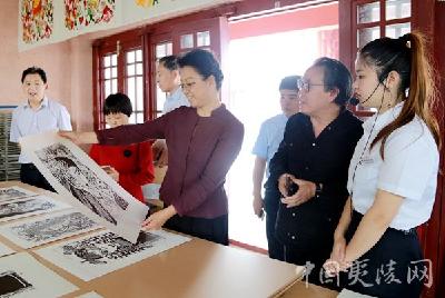 宜昌市人大常委会来夷调研非物质文化遗产保护立法工作