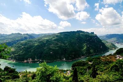 夷陵区乐天溪镇扎实开展“安全生产月”活动