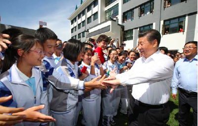 十八大以来，习近平这样指导青年工作