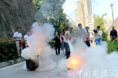 【交通运输局】夷陵区交通运输系统80余人齐学防灭火技能
