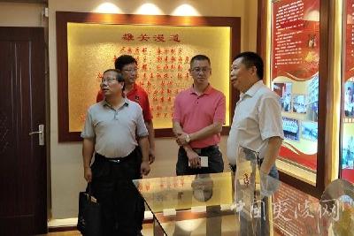 【卫计局】省卫计委调研夷陵区行政执法示范县（区）工作