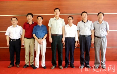 夷陵区“中国梦·夷陵情·劳动美——永远跟党走”工匠精神宣讲活动启动