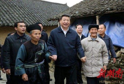 辛识平：习近平贡献消除贫困的中国方案