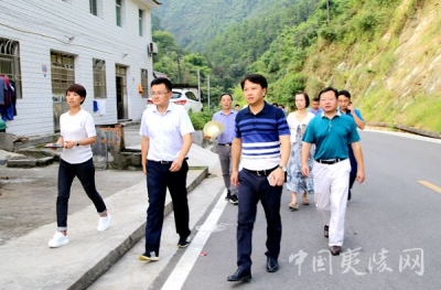 宜昌交旅集团来夷对接旅游项目工作