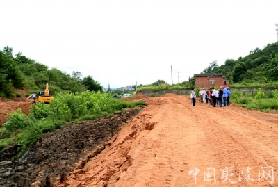 夷陵区多条通道对接主城 主城融合取得重大突破