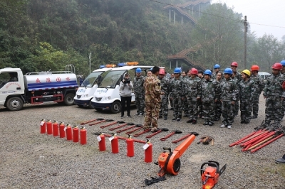 夷陵区园林局开展消防安全培训与应急演练