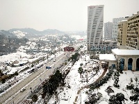 当夷陵遇上雪 水雾朦胧惹人驻足