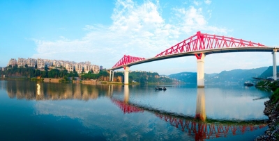 周霁参加夷陵秭归代表团审议时强调 树立“上游”意识 强力推进长江大保护