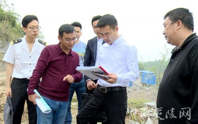 高秉政检查企业安全生产工作