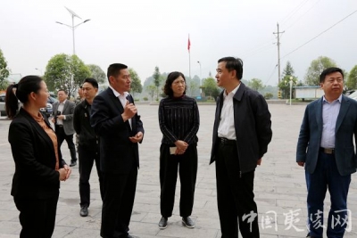 国家卫生健康委员会调研夷陵区农村留守儿童健康教育试点项目进展情况
