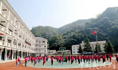 夷陵教育40年：从义务教育到优质均衡 全方位保障学有优教