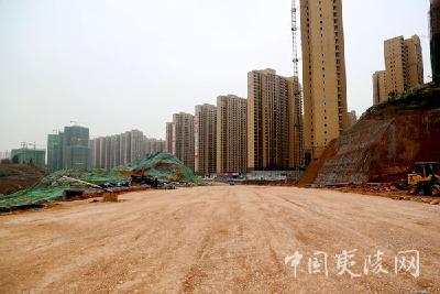 加快“三路一匝”建设 主城融合取得实效