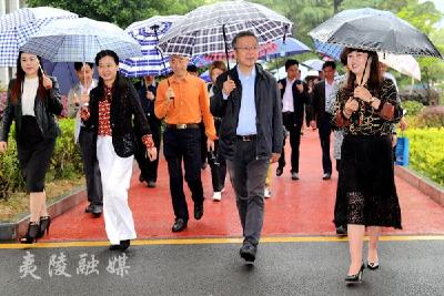 教育部义务教育教师“县管校聘”管理改革集中调研活动座谈会在夷陵区召开