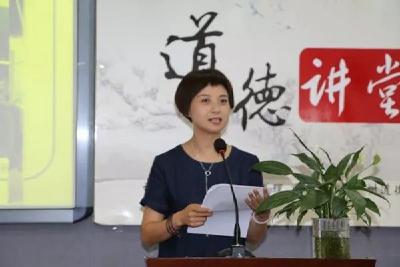 “人才兴乡工程”之——苏庆华： 真心献教育 实干谱新篇