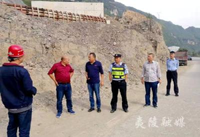 【安全大于天】夷陵区公路局开展节前道路安全大检查