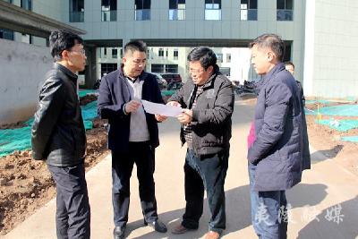 夷陵区发展和改革局全力支持妇儿医院建设