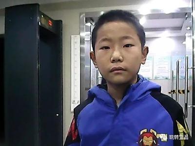 扩散丨谁认识这个宜昌男孩，快帮他找到爸爸妈妈