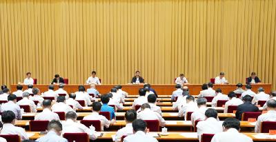 习近平在中央第七次西藏工作座谈会上强调 全面贯彻新时代党的治藏方略 建设团结富裕文明和谐美丽的社会主义现代化新西藏
