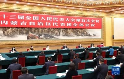 习近平：必须永葆“赶考”的清醒和坚定