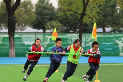 鄢家河小学：“体”验达标 “趣”享运动