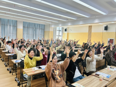 “心安宜昌·居宜娘家‘心’行动” 走进锦江社区