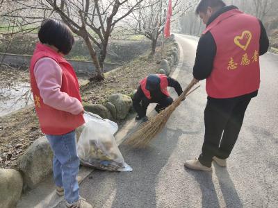 军田坝村：文明实践聚民心 携手共建清洁家园