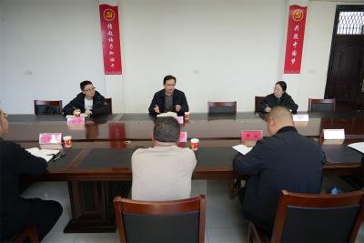 院校携手 共护英才