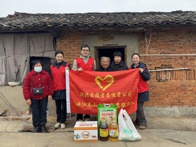 鸦鹊岭镇：弘扬雷锋精神，守护桑榆之暖