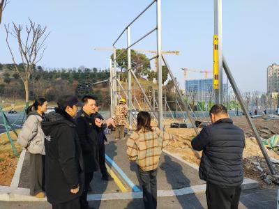 规范施工围挡 刷新城市高颜值