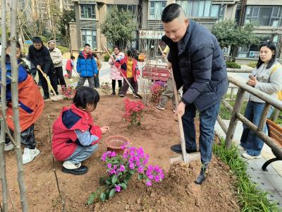 亲子植新绿，环保共成长