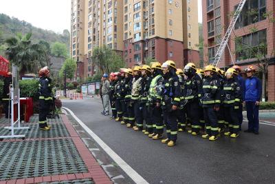 夷陵消防圆满完成指战员等级达标及冬训考核工作