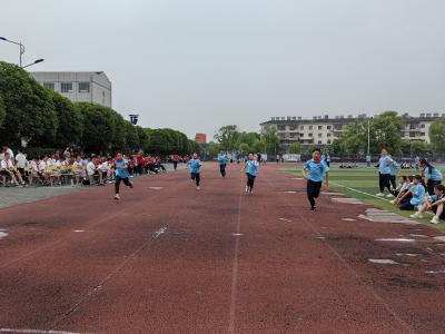 鸦鹊岭镇：乐享运动，绽放童年活力