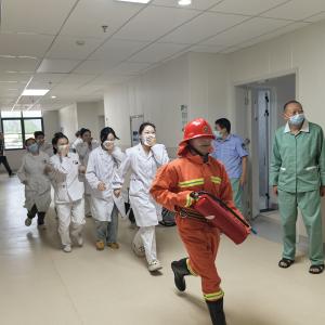 筑牢安全防线  守护医患平安